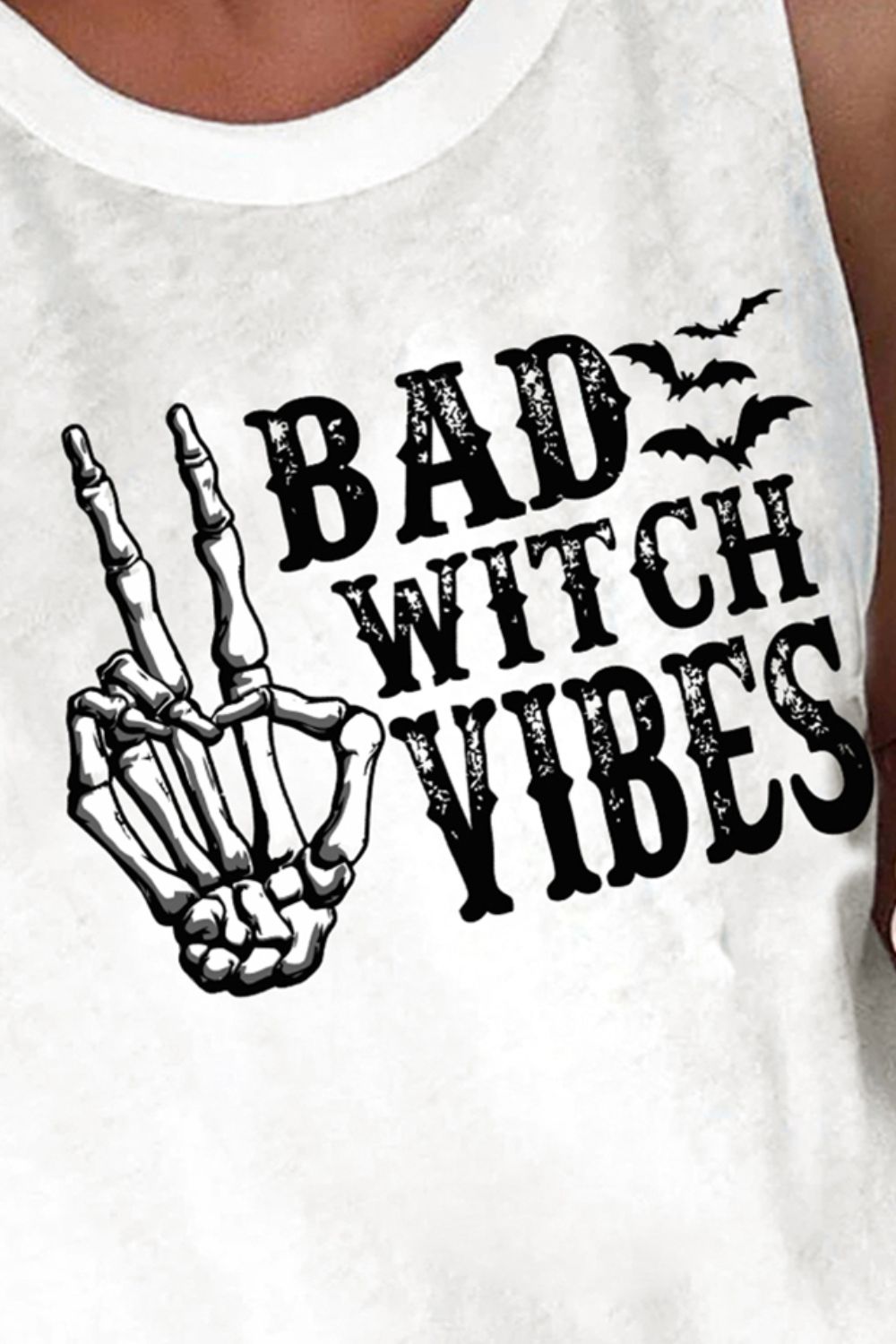 BAD WITCH VIBES Round Neck Tnk